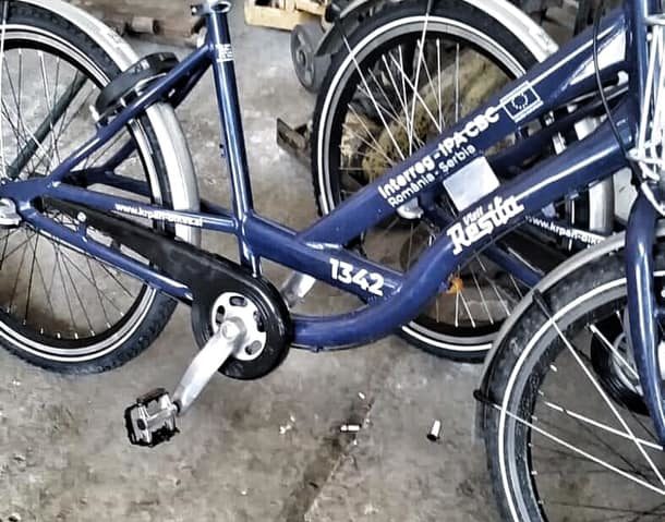 [FOTO] O zi de Bike Share la Reșița: lanțuri și cricuri rupte, faruri lipsă, frâne blocate