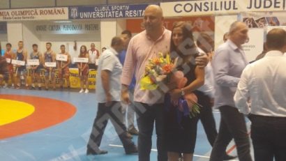 Luptătorii români se pregătesc pentru Campionatele Mondiale. Reșițeanca Alina Vuc, favorită pentru o medalie