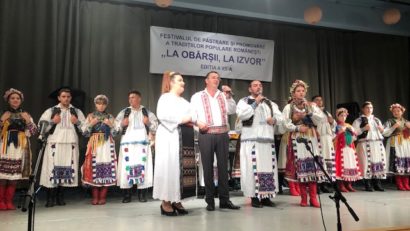 [FOTO] Festivalul de păstrare şi promovare a tradiţiilor populare româneşti „La obârşii, la izvor”, ediţia a XII-a, la Gyula, Ungaria