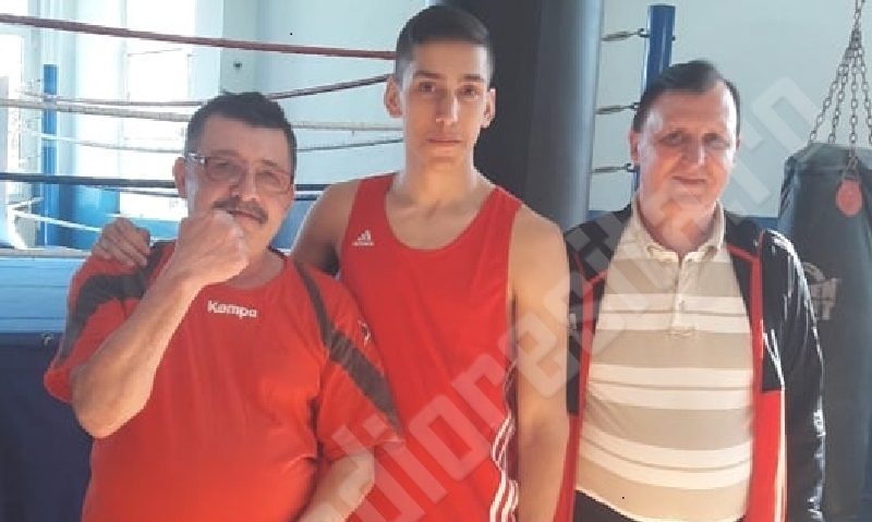 Pugilistul Sebastian Nițu de la CSM Reșița este vicecampion național