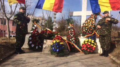 [AUDIO-FOTO] Reşiţa nu îşi uită eroii din Decembrie 1989