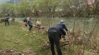 Garda de Mediu Caraş-Severin avertizează: Amenzile pentru deteriorarea calităţii mediului sunt mari!