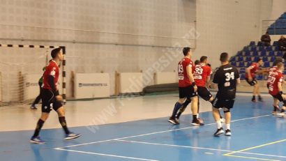 [AUDIO] Competițiile de handbal vor fi reluate luna viitoare. CSM Reșița va disputa primele meciuri din noua ediție de campionat în turneu la Sfântu Gheorghe