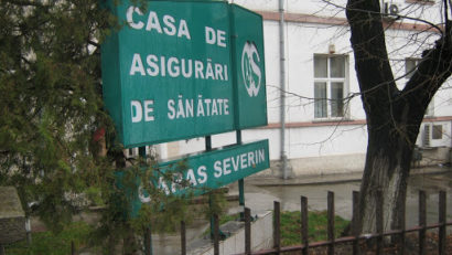 Casa de Asigurări de Sănătate din Caraş-Severin aplică măsuri pentru limitarea cetăţenilor în unitate!