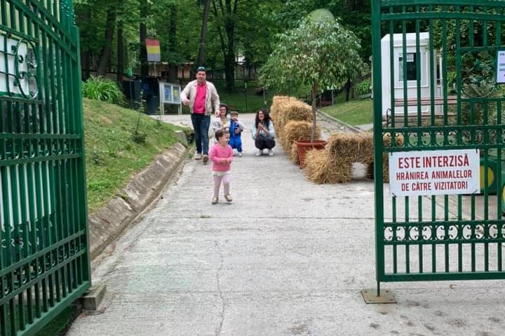 [UPDATE][AUDIO-FOTO] Grădina Zoologică din Reşiţa s-a deschis pentru public cu un program temporar