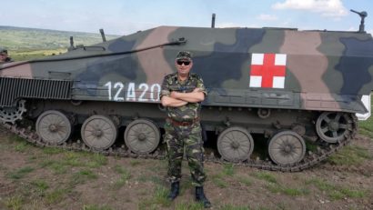 Locotenentul-colonel medic Dinu Chioralia, la Născut în România