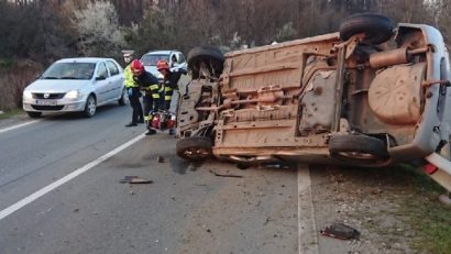 Accident cu victime la ieşire din Armeniş