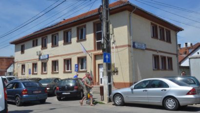 Un caransebeșean, angajat al Serviciului Taxe și Impozite Locale a fost infectat cu COVID-19