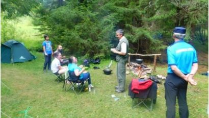 [FOTO] Rangerii Parcului Naţional Semenic-Cheile Caraşului la datorie şi de ziua internaţională a lor