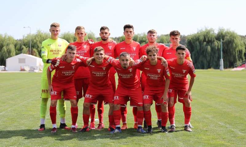 UTA Arad şi FC Argeş au promovat în Liga I; CS Mioveni, la baraj