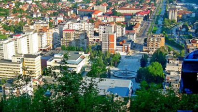 [AUDIO]Până pe 3 februarie, Reşiţa rămâne tot în scenariul roşu. Cafenelele, cinematografele, restaurantele, sălile de spectacole şi de jocuri de noroc rămân închise!