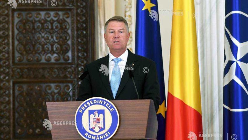 [VIDEO] Mesaj Klaus Iohannis: Dragi elevi, fiecare veţi avea ocazia să fiţi un supererou