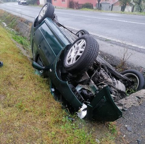 Un nou accident pe şoselele din Caraş Severin