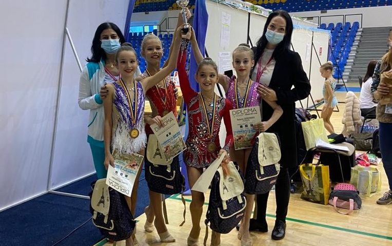 [AUDIO] Gimnastica ritmică reşiţeană se pregăteşte iar de concurs! Două sportive de la CSS Reşiţa vor participa la ultimele competiţii ale sezonului