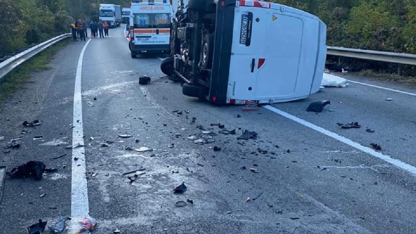 [FOTO] Accident mortal la ieșirea din Orșova