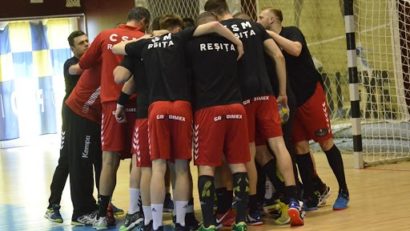 În sfârşit, victorie! 13 cu noroc pentru echipa de handbal CSM Reşiţa!