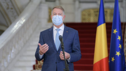 Preşedintele Klaus Iohannis discută cu reprezentanţii PNL, PSD, UDMR şi ai minorităţilor naţionale