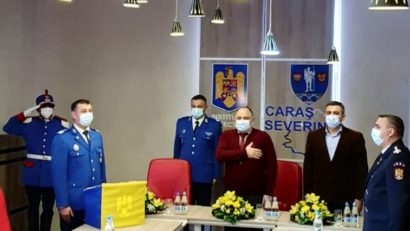 Jandarmii cărăşeni îşi fac bine treaba, se arată în bilanţul instituţiei pe 2020. Prefectul Cristian Gâfu a adus mulţumiri Inspectoratului Judeţean de Jandarmi pentru aportul adus la siguranţa cetăţenilor