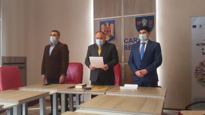 [AUDIO] Cristian Gâfu a depus jurământul de învestire în funcţia de prefect. La fel și subprefectul Andrei Plujar