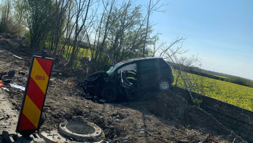 [FOTO] Accident rutier, cu victime, pe E70