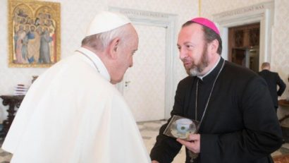 Noul episcop greco-catolic de Cluj-Gherla va fi instalat în acest sfârşit de săptămână