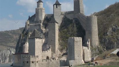 InfinitX pe cetatea medievală Golubac de Ziua Europei