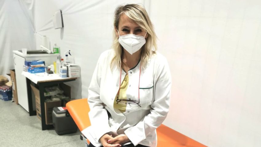 [AUDIO-FOTO]Centrul de imunizare Sabin Păuţa din Reşiţa, unitate performantă care a depăşit de foarte multe ori media zilnică de vaccinare