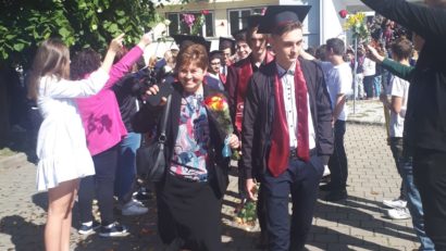 [AUDIO-FOTO] A 143-a promoţie la Colegiul Naţional „Diaconovici Tietz” din Reşiţa