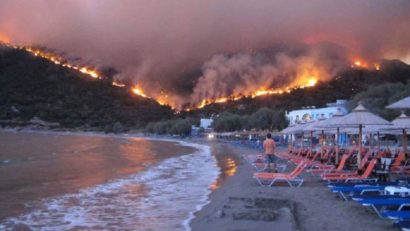 MAE: Atenţionare de călătorie – pericol major de producere a incendiilor de vegetaţie în Grecia