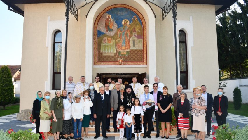 [AUDIO] Zi de praznic la Biserica „Sfântul Iosif cel Nou de la Partoș” din Caransebeş