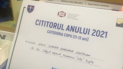 [FOTO] Elevii Colegiului Naţional „Diaconovici-Tietz” din Reşiţa au câştigat „Bătălia cărţilor” 2021