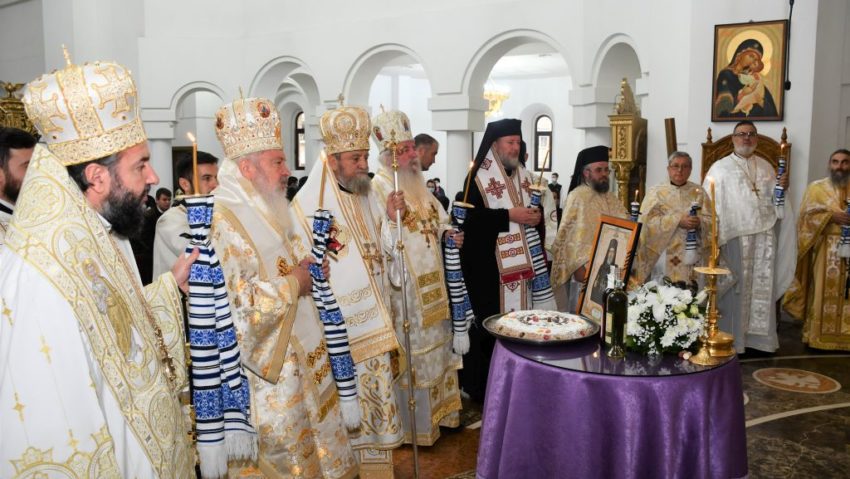 [AUDIO-FOTO] Un secol de la nașterea episcopului Emilian Birdaș, marcat în Episcopia Caransebeşului