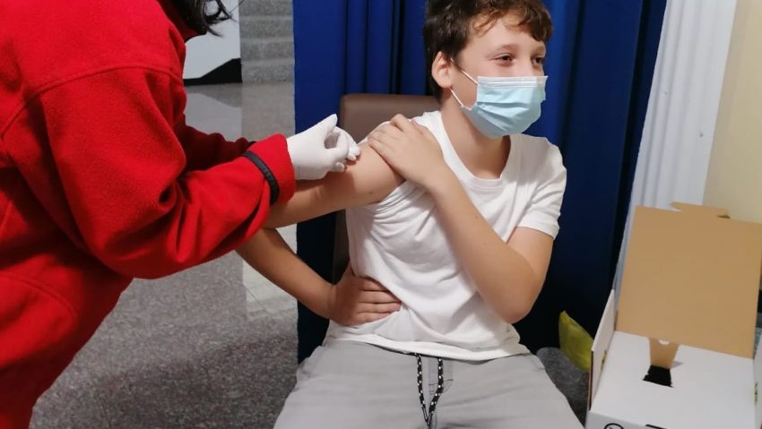 Cu sau fără programare la centrele de vaccinare Anti Covid, pentru copii?