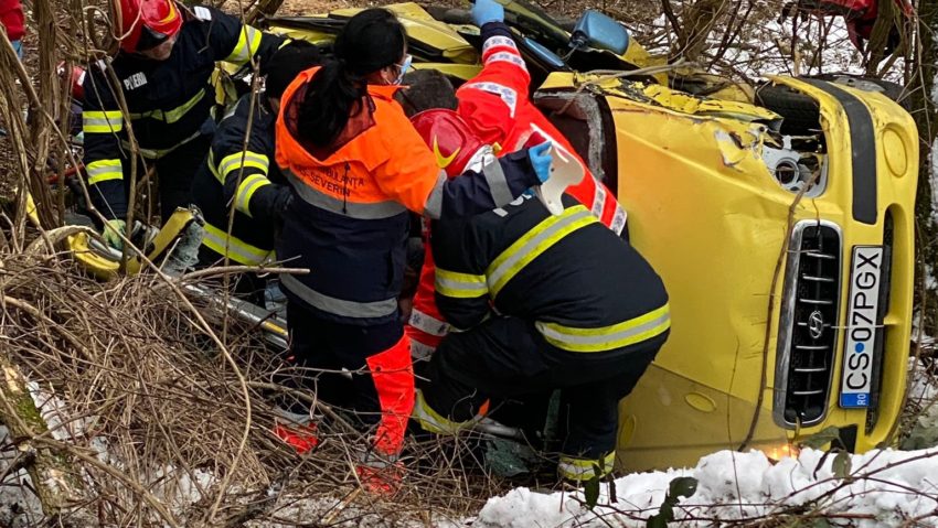 Accident rutier la ieșire din Reșița