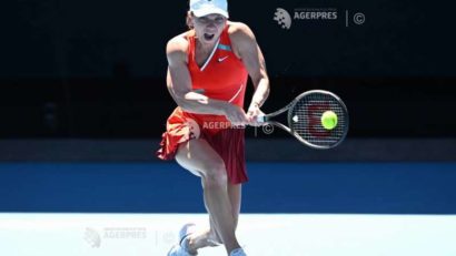 Simona Halep şi-a încheiat aventura la Australian Open. Alize Cornet, învingătoare după un duel încrâncenat