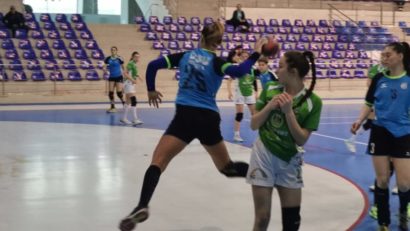 [AUDIO] Handbal feminin: Universitatea Reşiţa, victorioasă în faţa echipei din Harghita