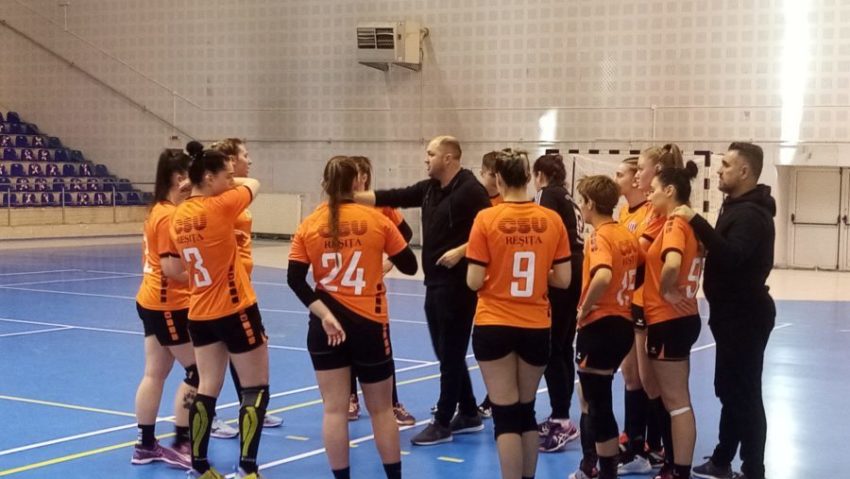 [AUDIO] Handbal feminin: Universitatea Reşiţa, meci egal cu junioarele olimpice de la Baia Mare