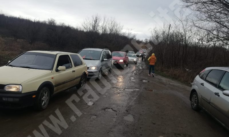 [VIDEO/AUDIO] Un nou protest al șoferilor cărășeni. Acum pentru DJ573 Oravița-Ciudanovița