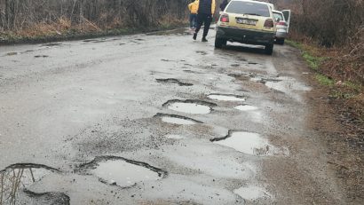 Şeful Direcţiei de Drumuri Judeţene Caraş-Severin le răspunde protestatarilor de pe DJ 573