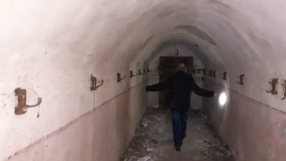 [AUDIO-FOTO] În caz de pericol, cel mai mare adăpost de protecţie civilă din Reşiţa, poate deveni un spaţiu cu folosinţă imediată