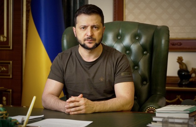 Volodimir Zelenski postează imagini cu oraşul Mariupol înaintea invaziei ruse: Acesta a fost Mariupol înainte de invazia trupelor ruseşti. Un oraş frumos cu jumătate de milion de locuitori