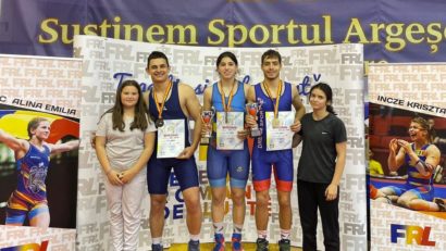 [FOTO-AUDIO] Luptătorii reşiţeni, de trei ori pe podiumul Cupei României U20