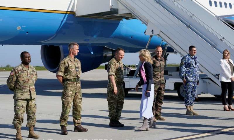 VIDEO Prima Doamnă a SUA, Jill Biden, şi-a început vizita în România