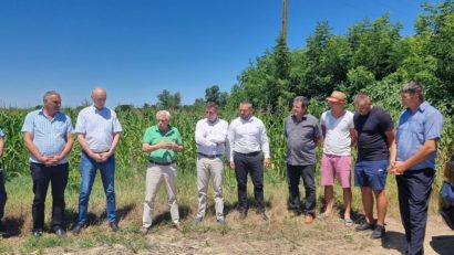 [FOTO-AUDIO] Ministrul Agriculturii Petre Daea, în vizită de lucru în vestul României