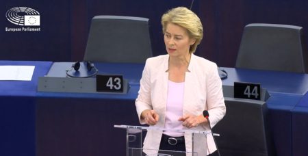 Von der Leyen: Polonia nu îndeplineşte cerinţele pentru a primi fonduri europene pentru redresarea postCOVID-19