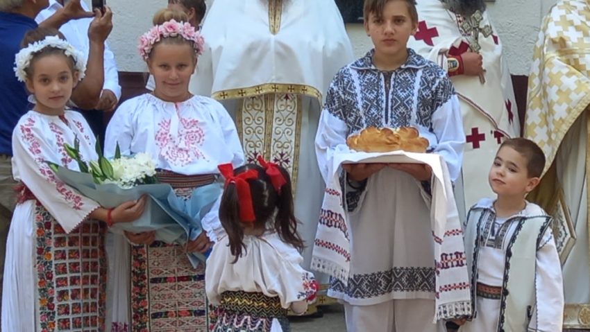 [FOTO] Vizita Prasfințitului părinte, Ieronim Sinaitul, Episcopul Daciei Felix, la Alibunar