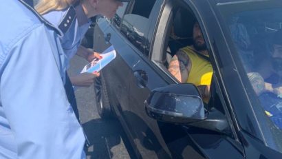 [VIDEO] Acţiune pe linia prevenirii traficului şi a consumului de droguri la PTF-urile arădene