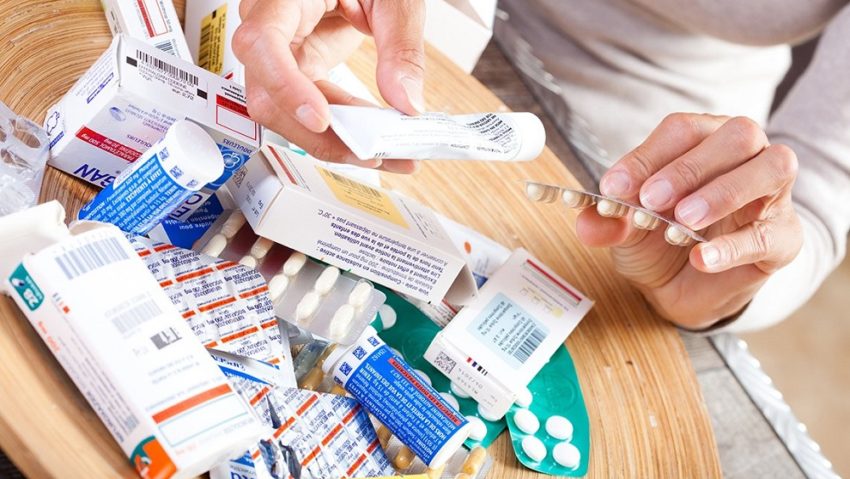 Producătorii de medicamente dau asigurări că se face aprovizionarea cu ibuprofen şi paracetamol