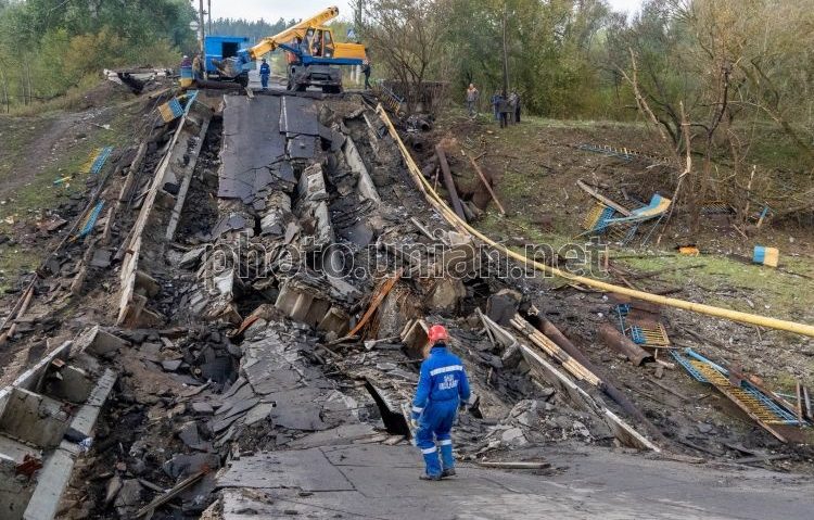 Armata ucraineană revendică noi câştiguri şi menţine presiunea asupra trupelor ruse, aflate în defensivă