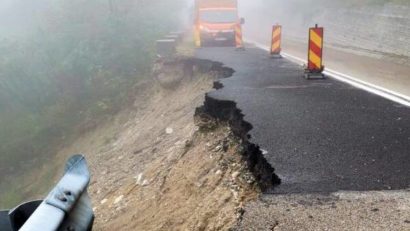 [AUDIO] Surpat de mai multe luni, un drum naţional intră în reparaţii